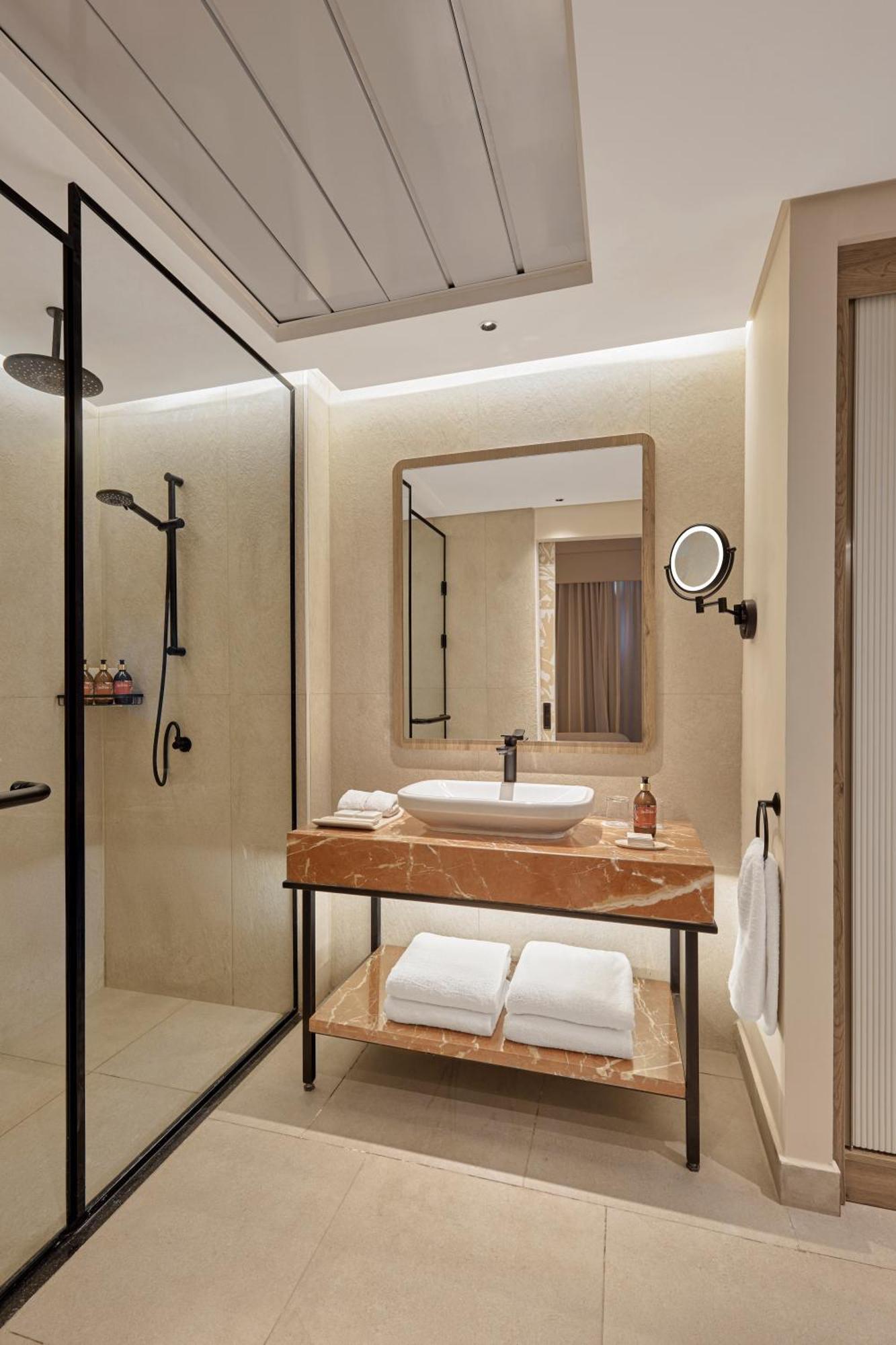 Hyatt Centric Cairo West Hotel Abu Rawwash Bagian luar foto